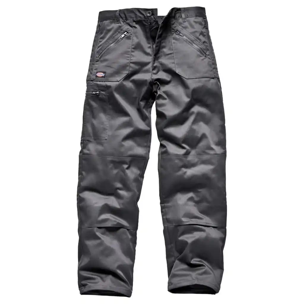 Dickies İş Pantolonu: Dayanıklılık ve Moda Uyumuyla Günümüz Trendlerine Uygun