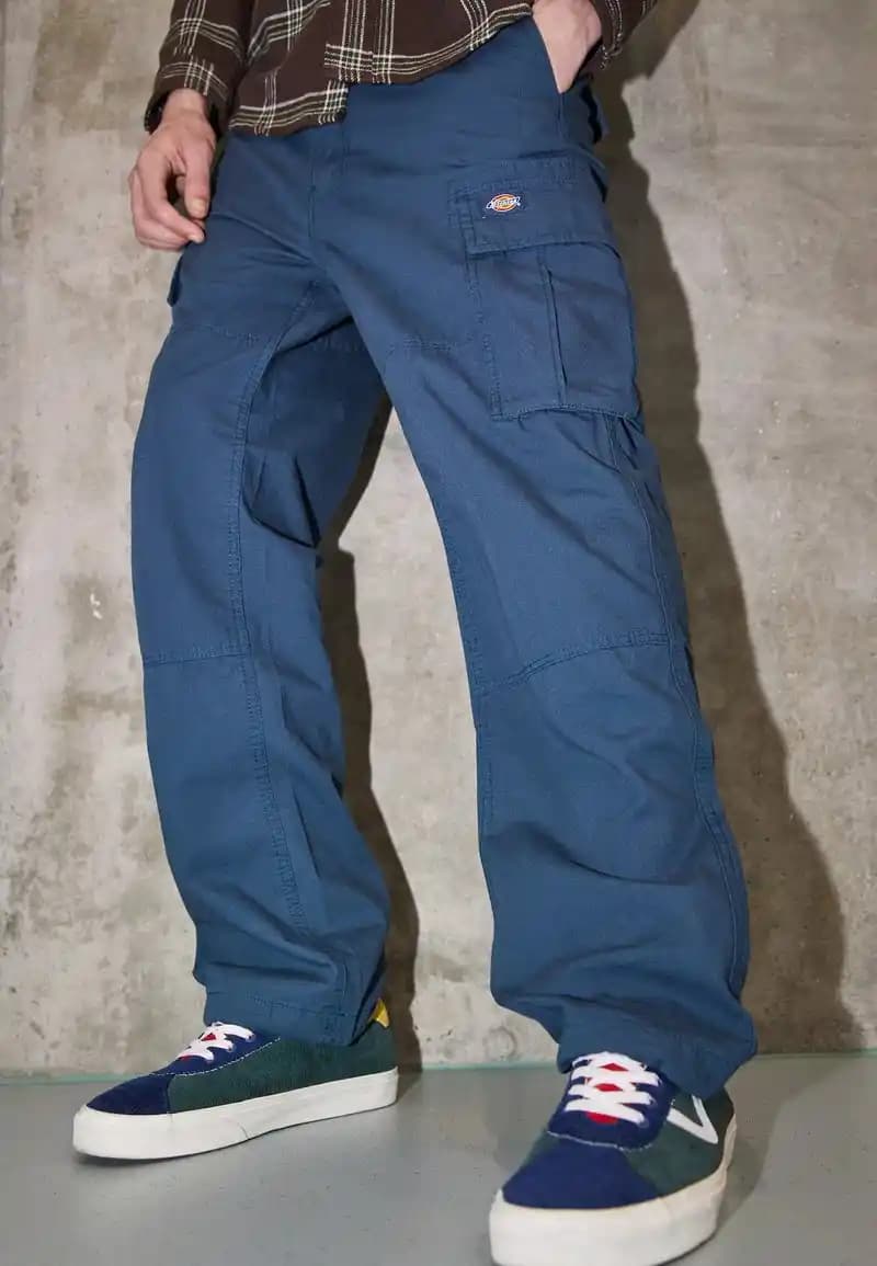 Dickies Marka Tarihi ve Moda Dünyasındaki Yeri: Dayanıklılık ve Stil Buluşması