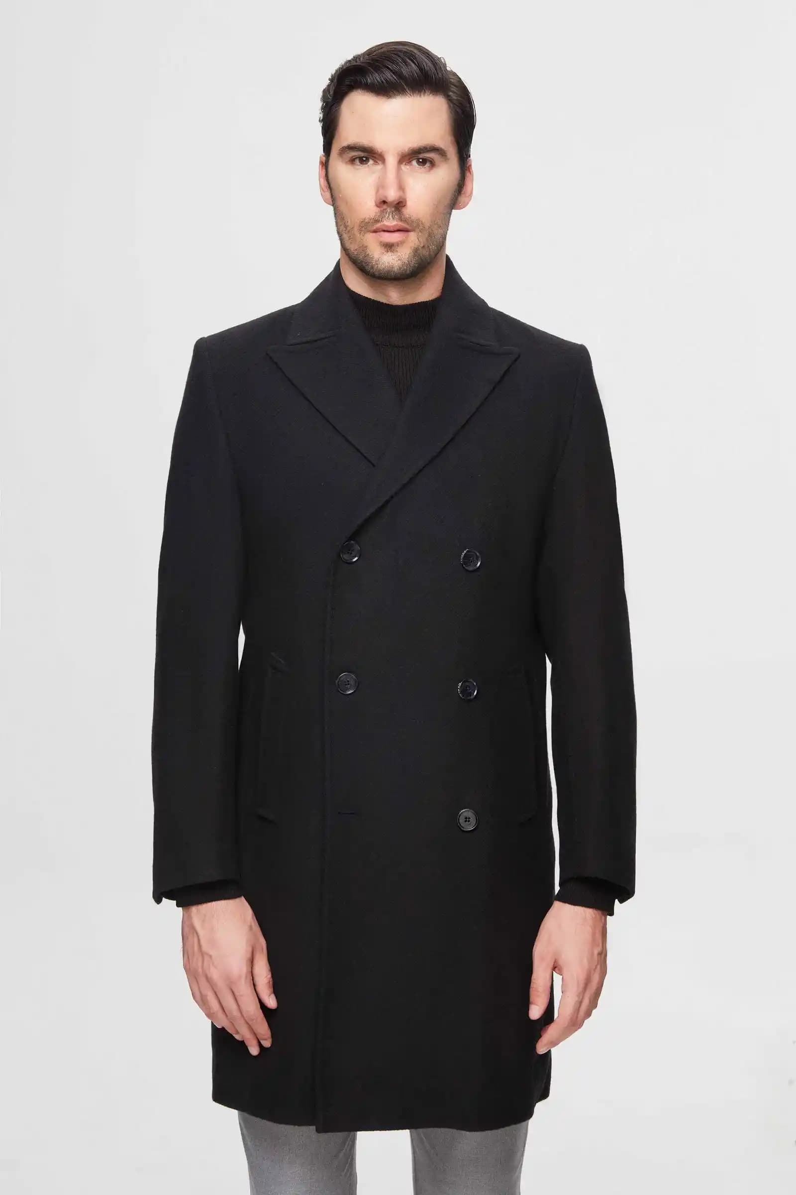 DS Damat Erkek Palto Koleksiyonu: Kış Şıklığı ve Konforu İçin En İyi Seçenekler