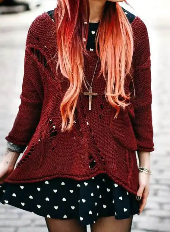 Elbise Üzerine Kazak Kombinleri: Moda Trendleri ve Stil İpuçları