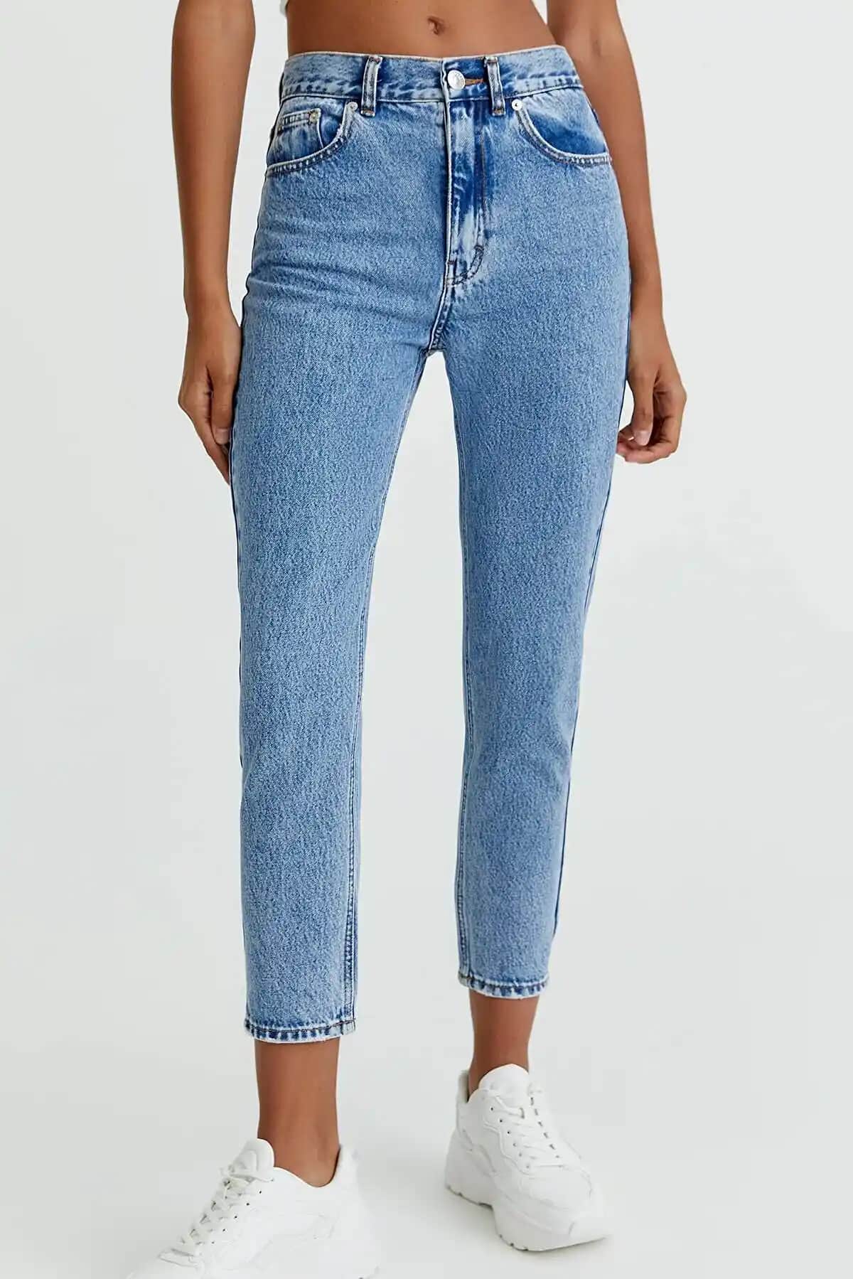 En Kaliteli Kot Pantolon Markaları ve Moda Rehberi Türkiye ve Dünya Çapında