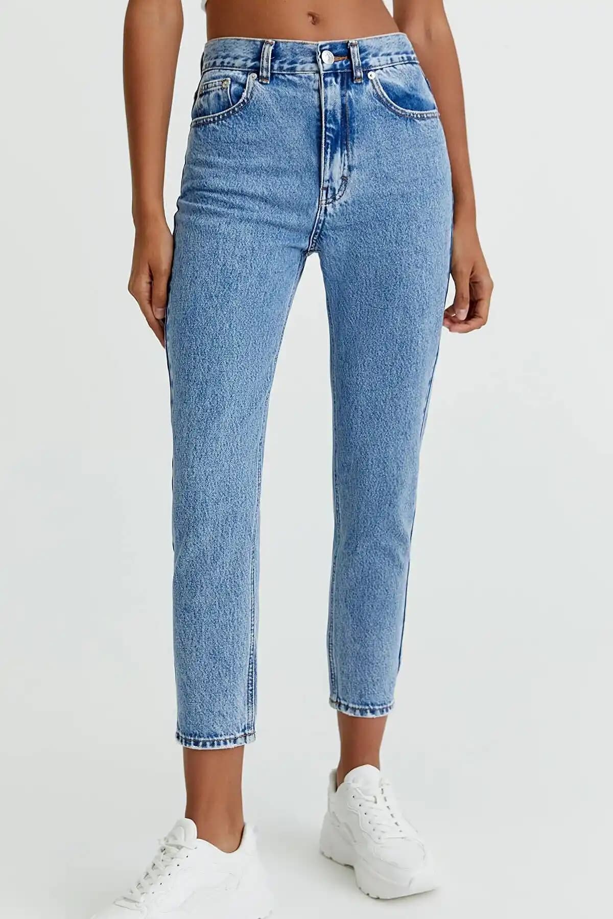 En Kaliteli Kot Pantolon Markaları ve Moda Rehberi Türkiye ve Dünya Çapında