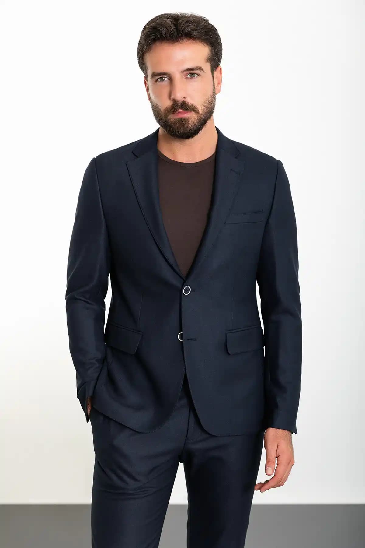 Erkek Kışlık Takım Elbise Seçimi ve Moda Trendleri 2023