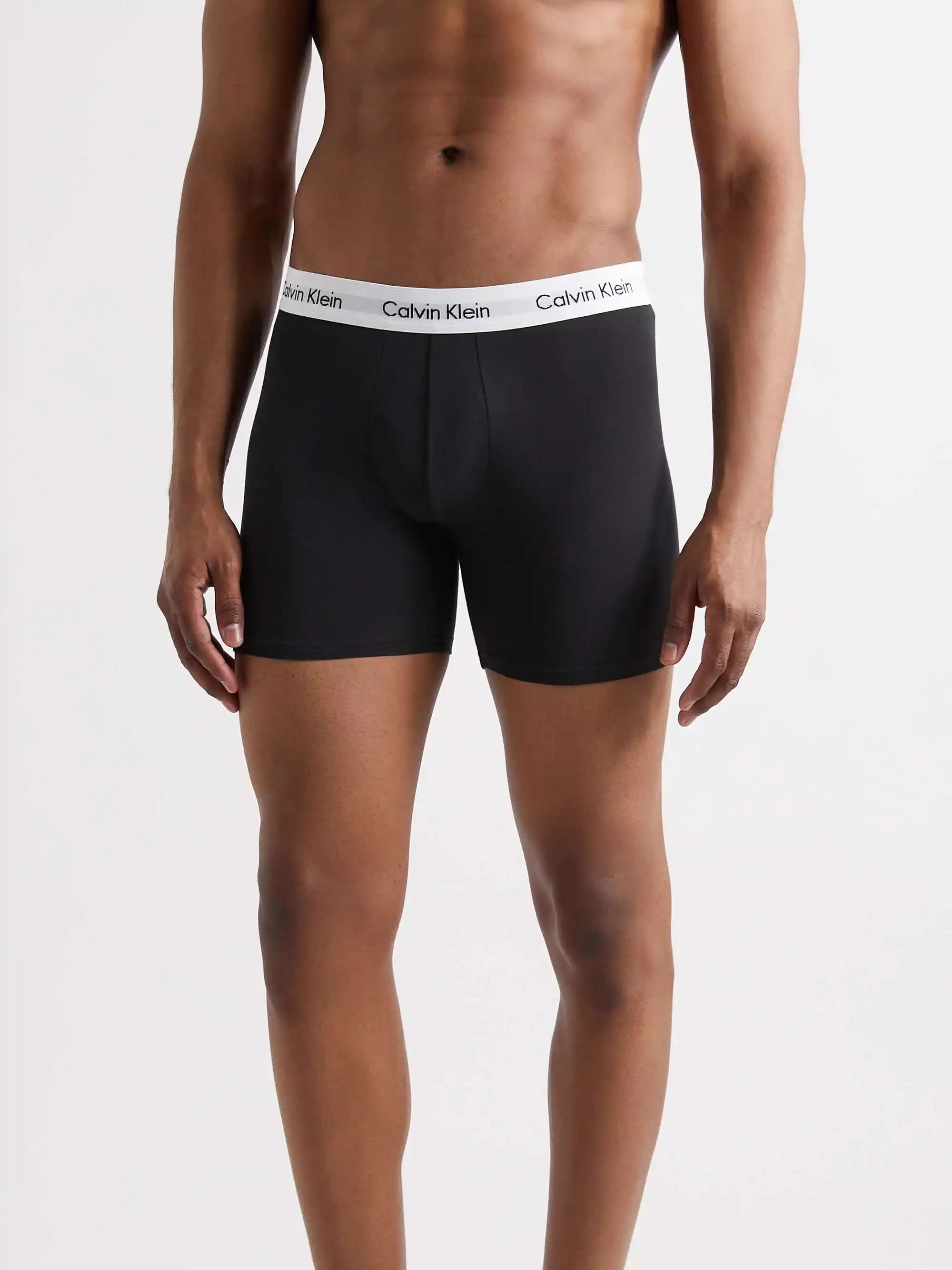 Erkek Modasında Konfor ve Şıklık: CK Boxer'ların Güncel Trendleri ve Stil İpuçları