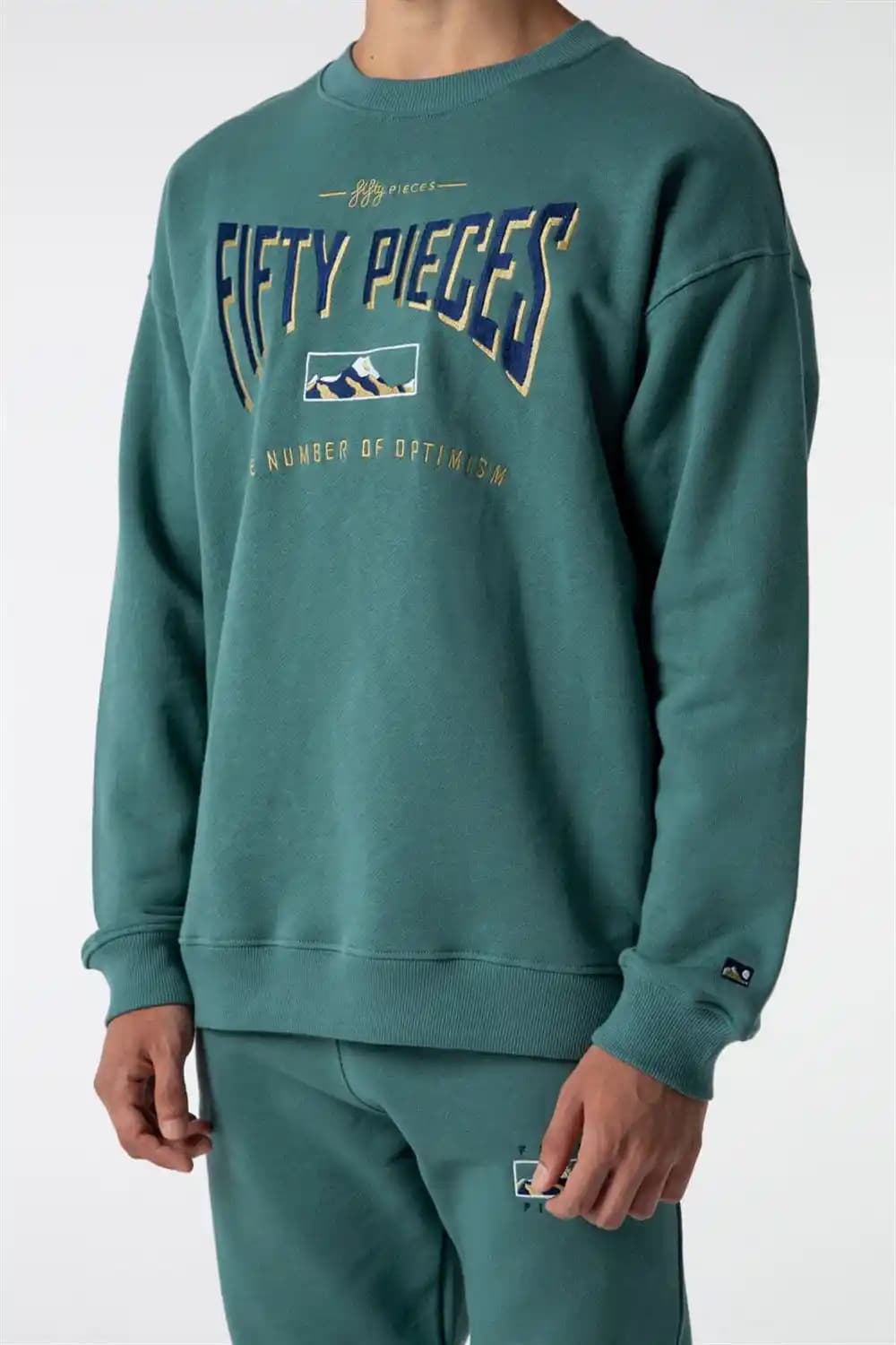 Erkek Vintage Sweatshirt Trendleri ve Stil İpuçları Modern ve Zamansız Parça