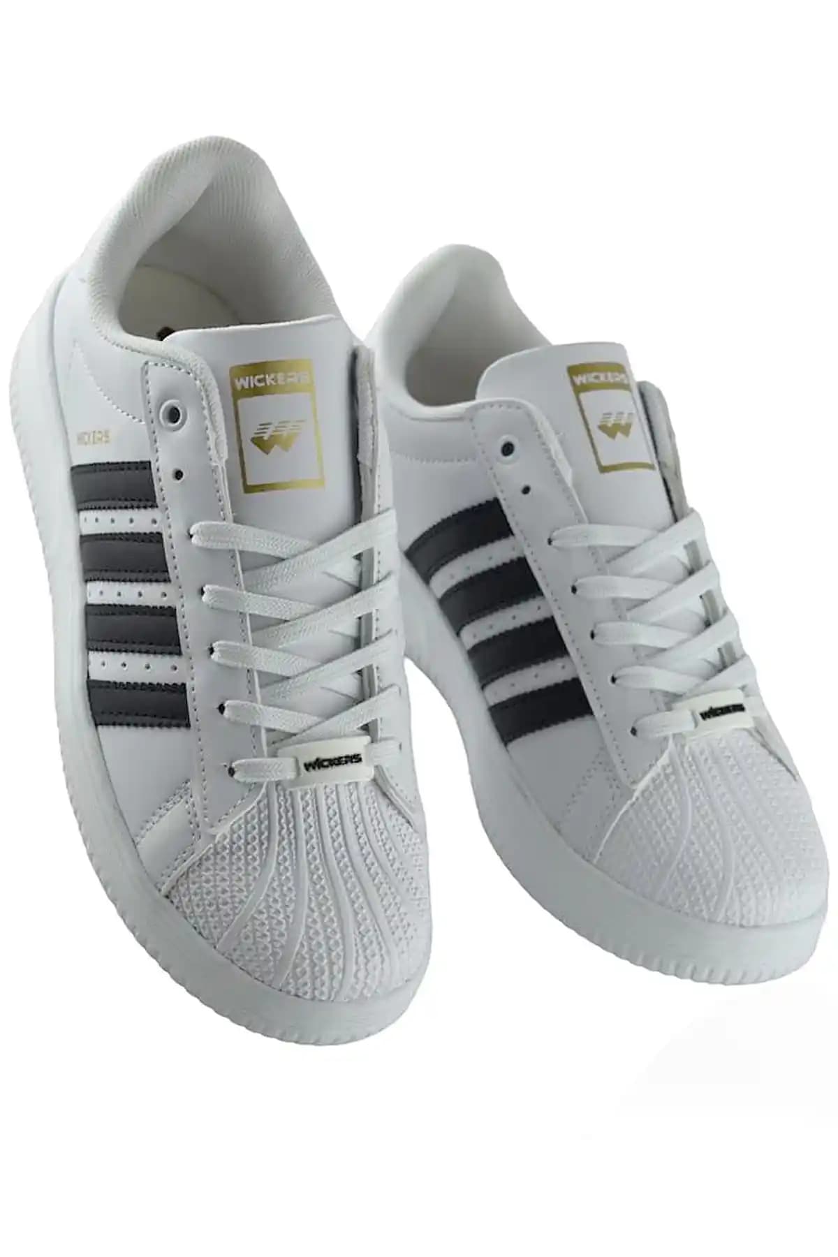 Erkekler İçin Adidas Ortopedik Spor Ayakkabıları: Sağlık ve Moda Uyumunu Yakalamak