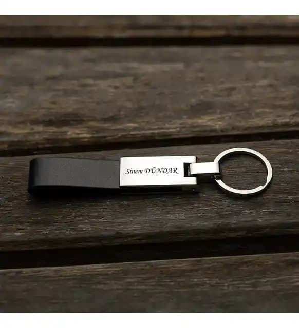 Erkekler İçin Anahtarlık Modası ve Stil İpuçları 2025 Trendleriyle Güncel Kalın