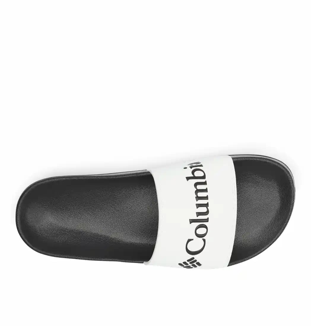 Erkekler İçin Moda Trendleri ve Stil Yansıtan Terlik Seçenekleri 2024