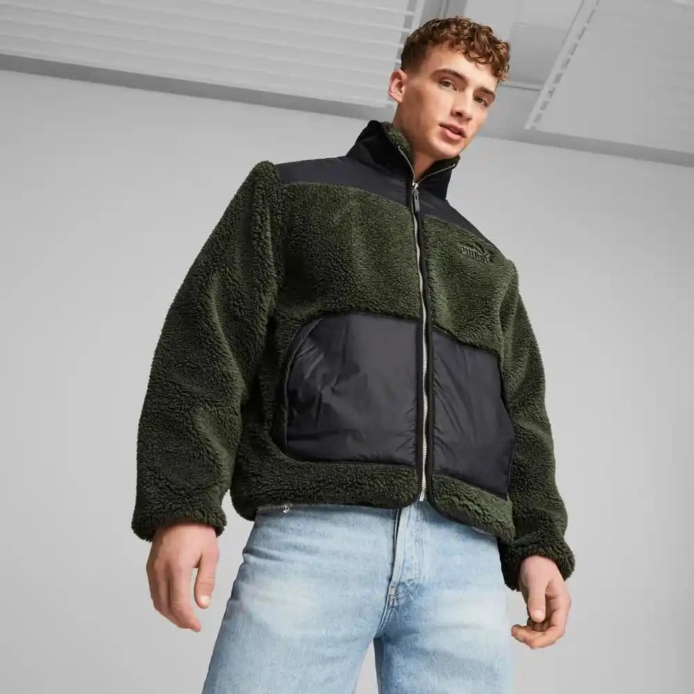 Erkekler İçin Sherpa Kumaşı: Sıcak ve Şık Moda Trendleri 2023