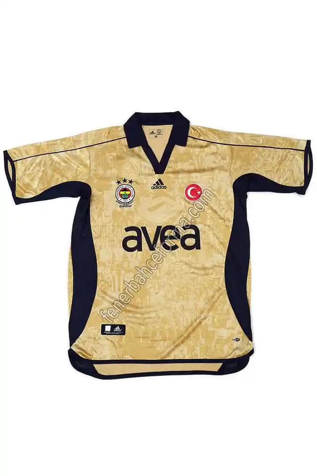 Fenerbahçe'nin Altın Forması: Spor ve Moda Dünyasında Prestijli Bir Tasarım