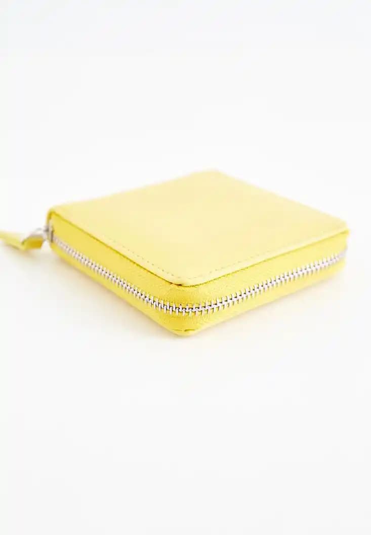 Fermuarlı Küçük Cüzdanlar: Moda ve İşlevselliğin En İyi Birleşimi