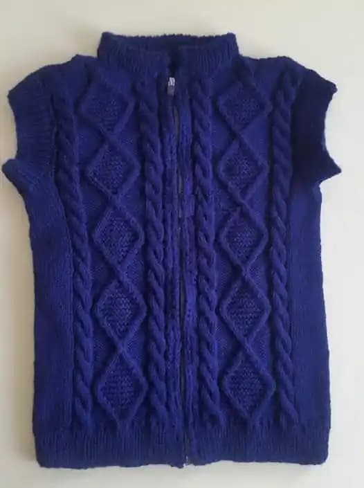 Fermuarlı Örgü Erkek Yelek Modelleri: Modern Tasarımlar ve Kombinasyon İpuçları