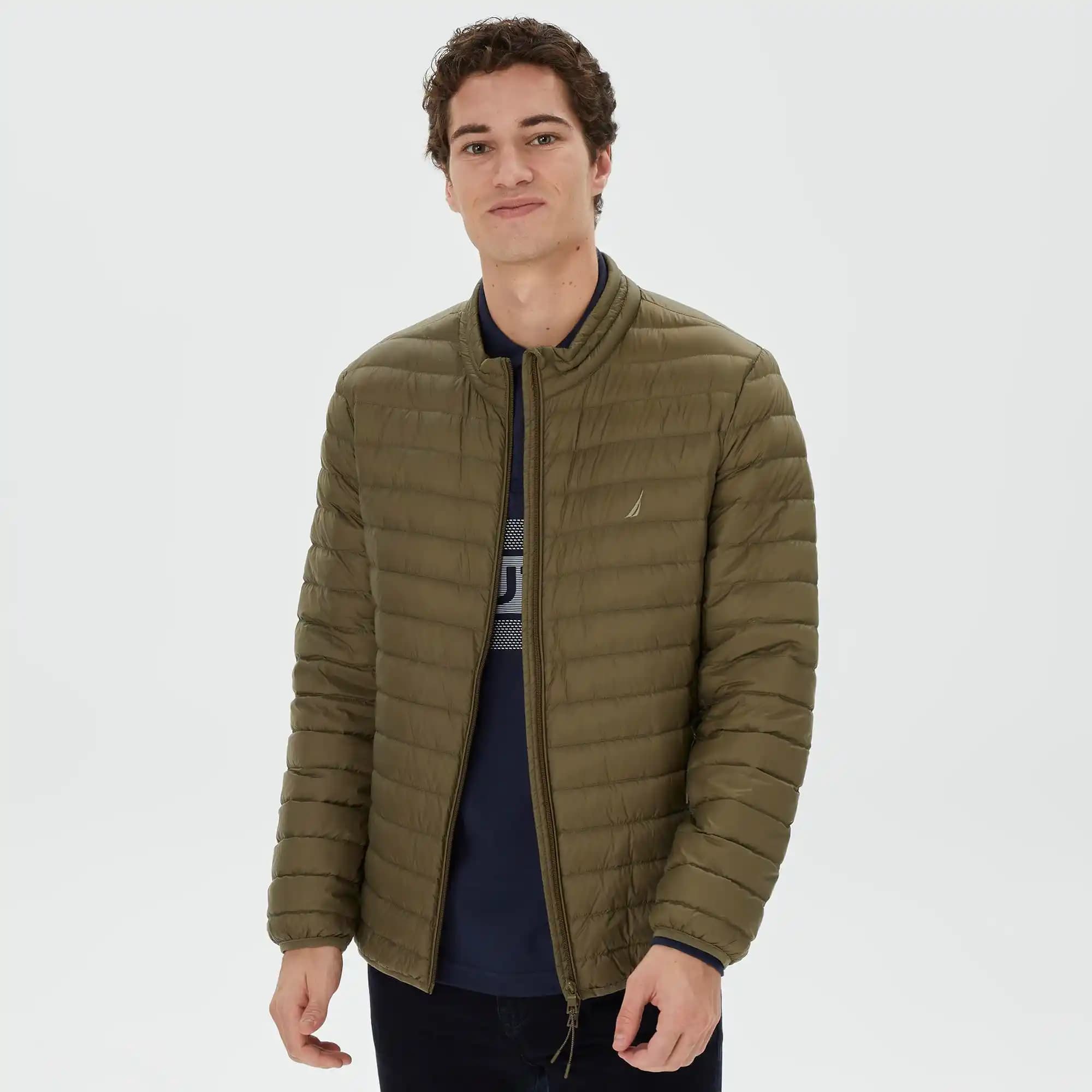 Fit Mont Nedir? Moda Trendleri ve Doğru Seçim İpuçları Hakkında Detaylı Bilgi