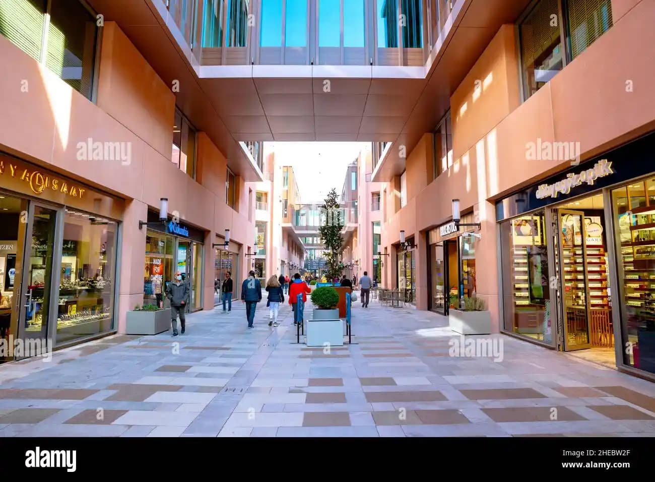 Galataport'taki Moda Mağazaları İstanbul'un Yeni Alışveriş ve Moda Noktası