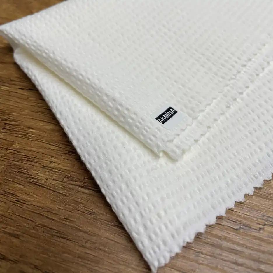 Gofreli Kumaş Nedir ve Moda Endüstrisinde Güncel Kullanım Alanları