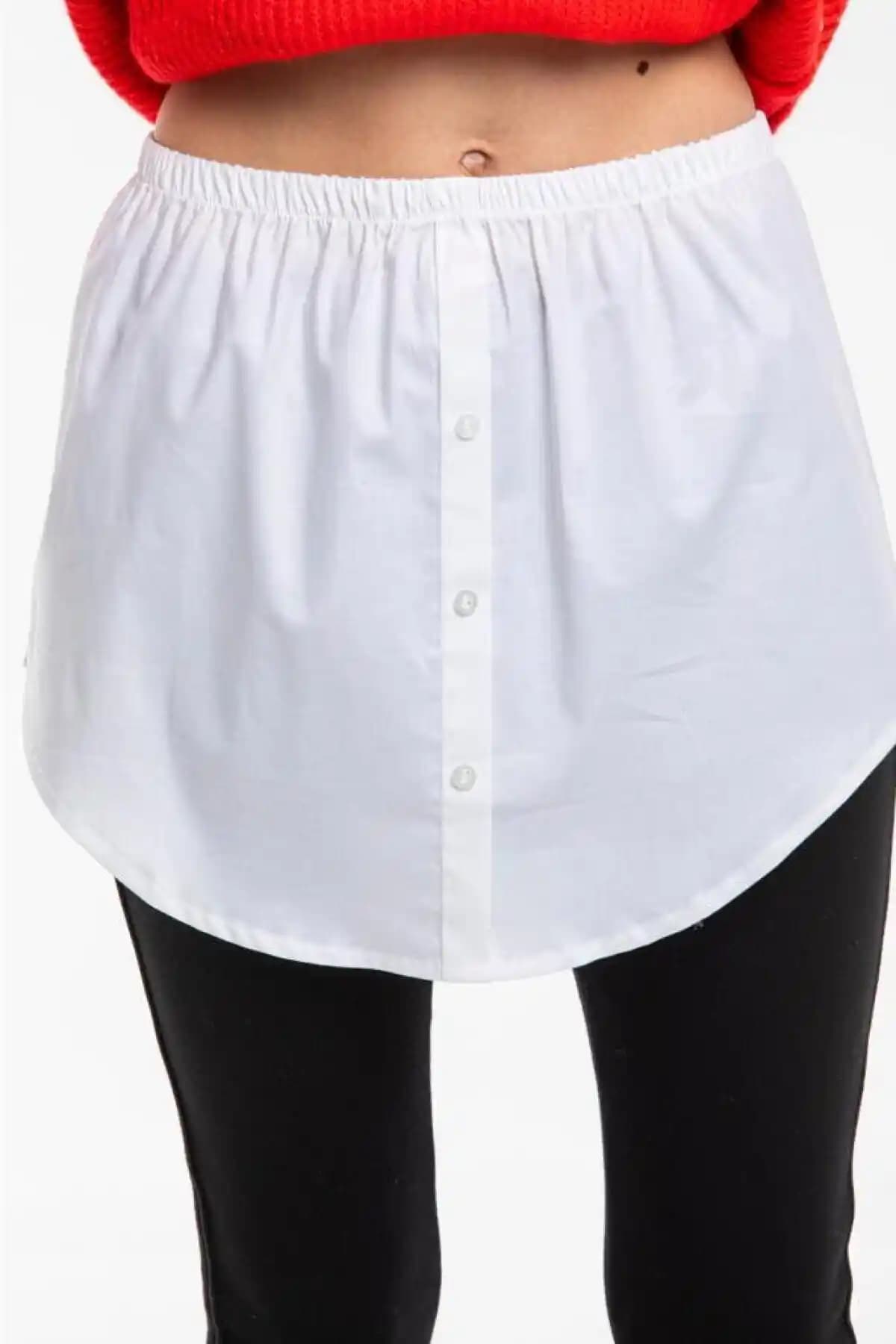 Gömlek Altı Kazaklar: Moda ve Fonksiyonelliği Bir Araya Getiren Çok Yönlü Parçalar