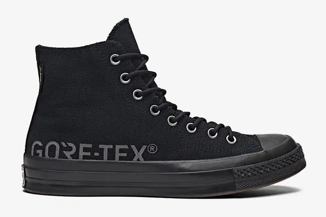 Gore-Tex ve Converse İşbirliği: Moda Dünyasında Yenilikçi ve Fonksiyonel Bir Trend