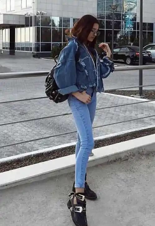 Gri Kot Ceket Kombinleri Kadınlar İçin Şık ve Çok Yönlü Stil Tavsiyeleri