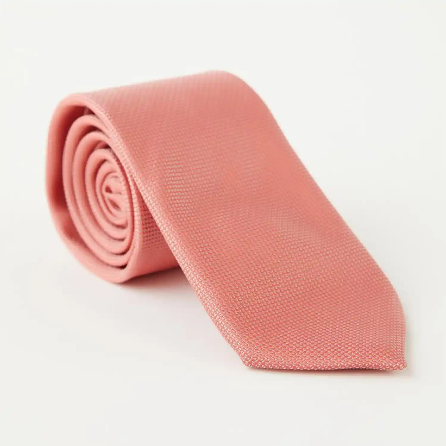 Gül Kurusu Renk ve Moda Trendleri: Zarif ve Modern Stil İçin Kullanım İpuçları