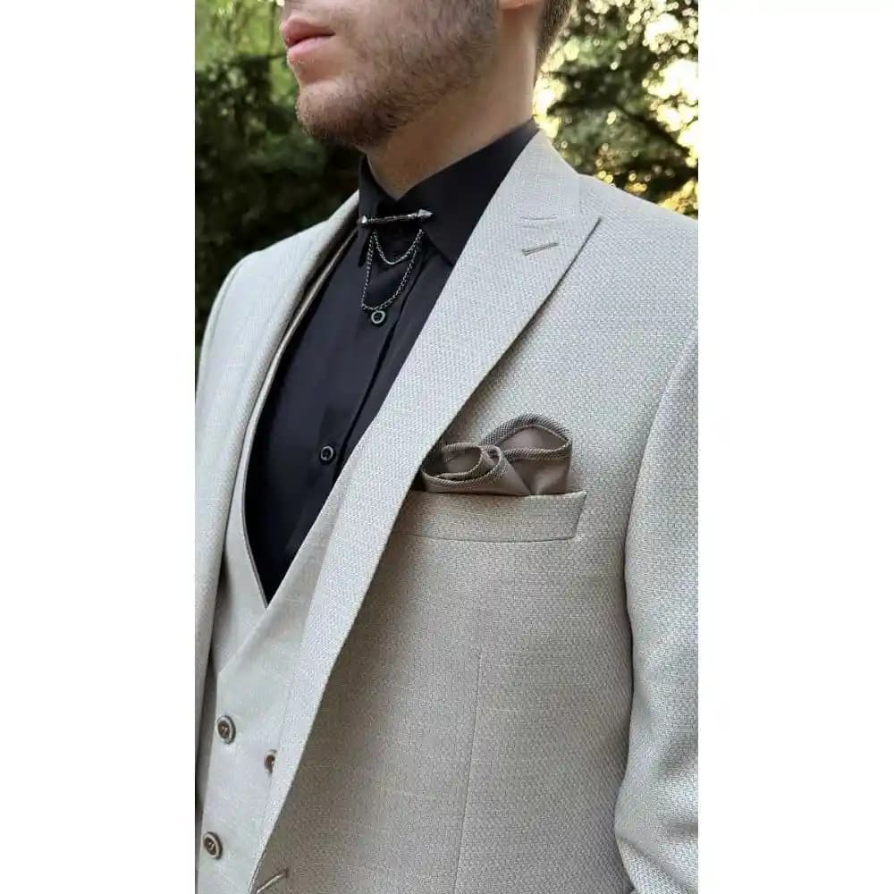 Günlük Takım Elbise Kiralama Hizmetleri: Moda ve Pratiklikte Yeni Trendler