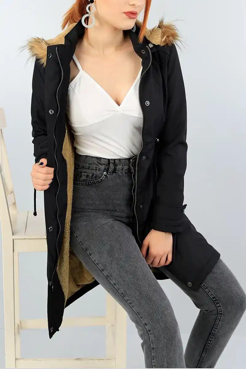 İç Kürklü Bayan Montlar: Kış Aylarının Şıklık ve Konfor Simgesi