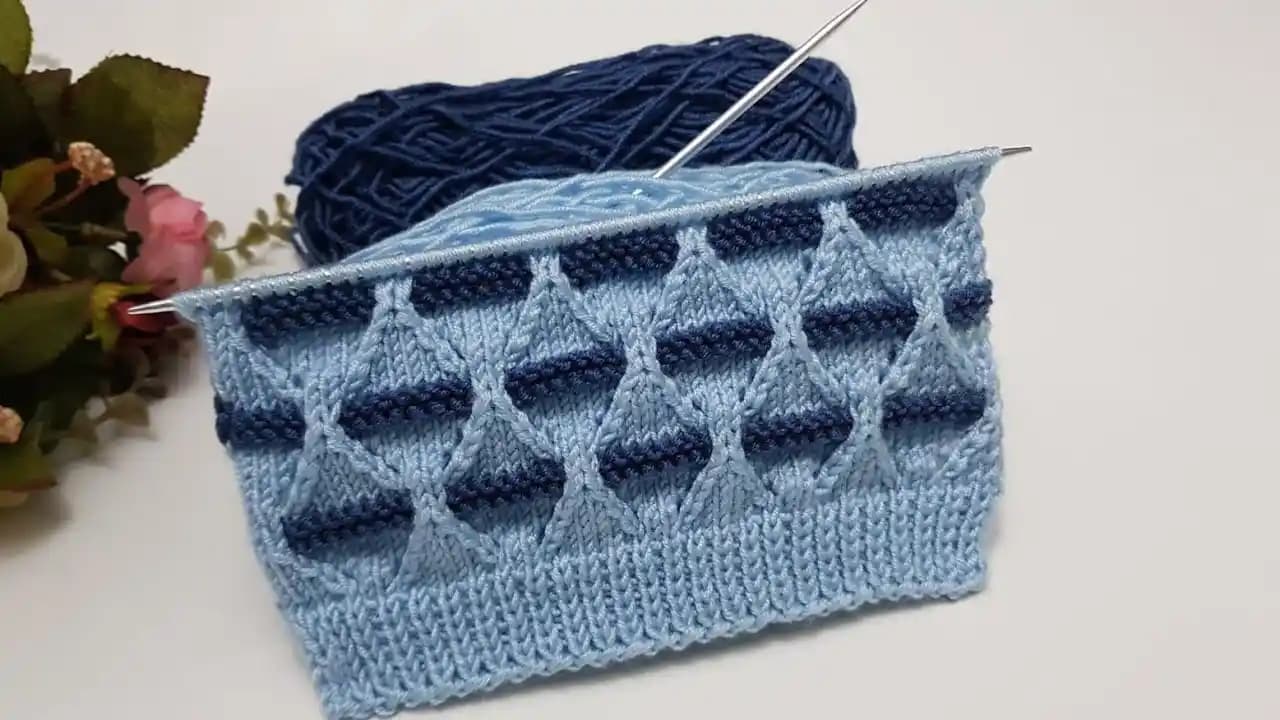 İki Renkli Süveter Modelleri ve Moda Trendleri 2023