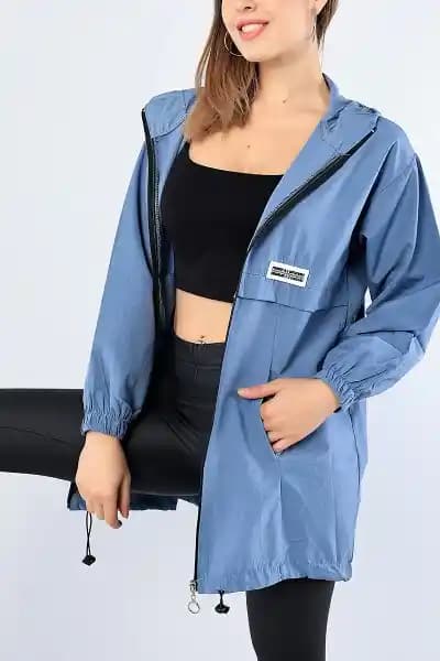 İnce Mevsimlik Bayan Montları Moda Trendleri ve Kombin İpuçları 2023