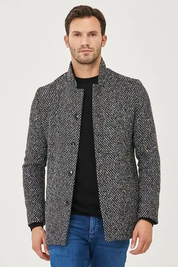 İş Görüşmesi Erkek Kombinleri: Profesyonel ve Şık Giyim İpuçları