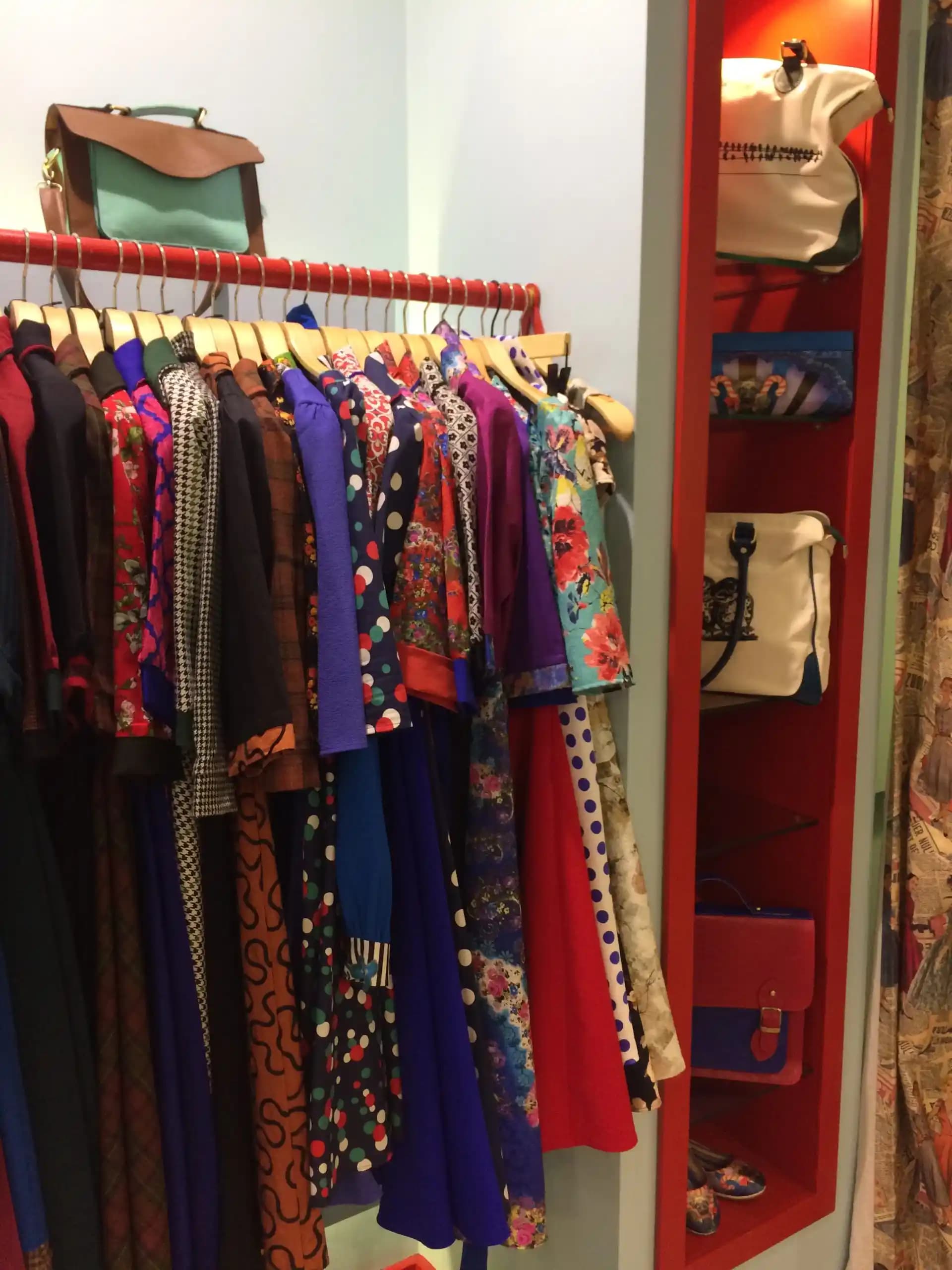 İstanbul'daki Butikler: Moda Tutkunları İçin Benzersiz ve Sürdürülebilir Tasarımlar Rehberi