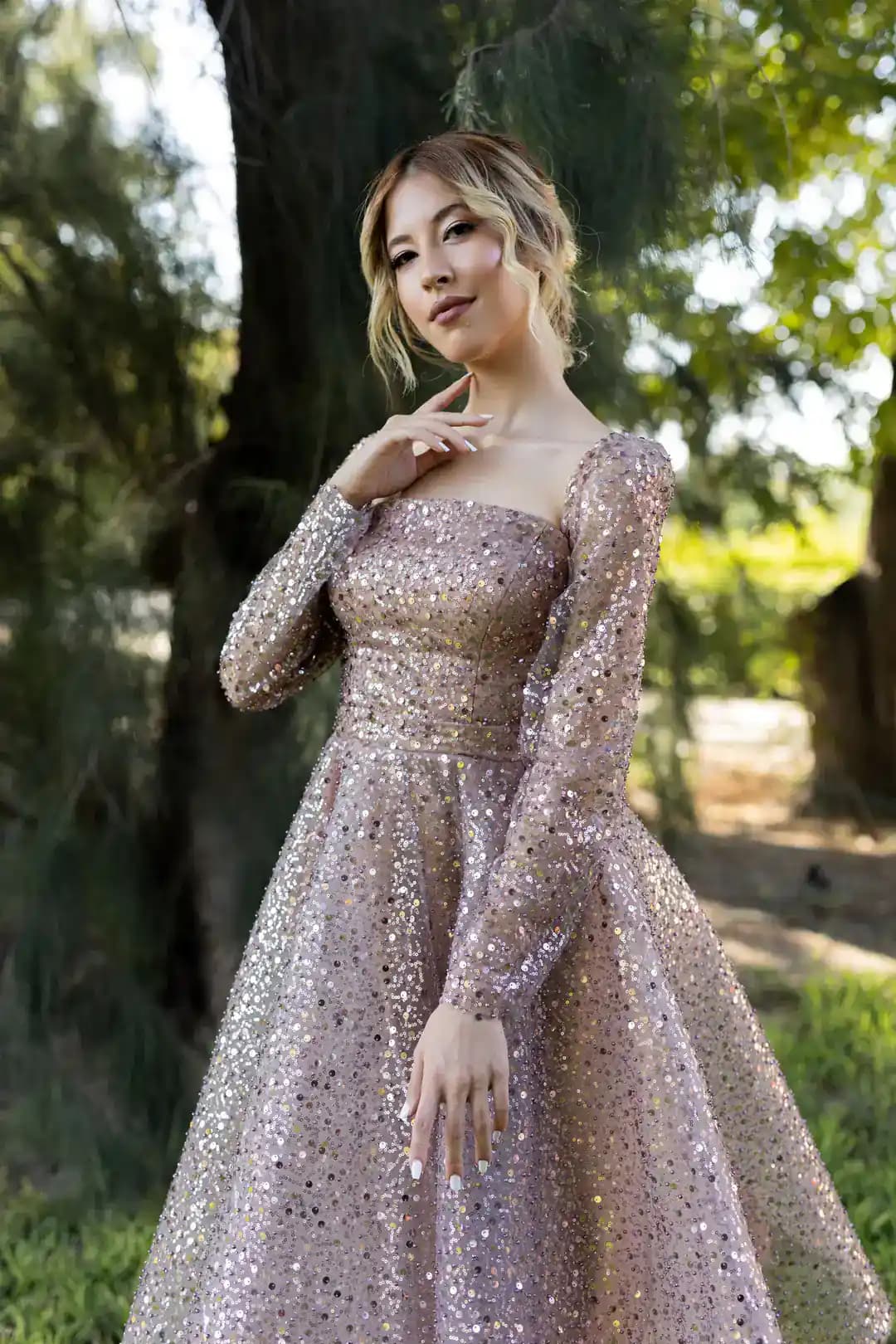 İsteme Nişan Elbisesi Seçerken Dikkat Edilmesi Gerekenler ve Güncel Moda Trendleri