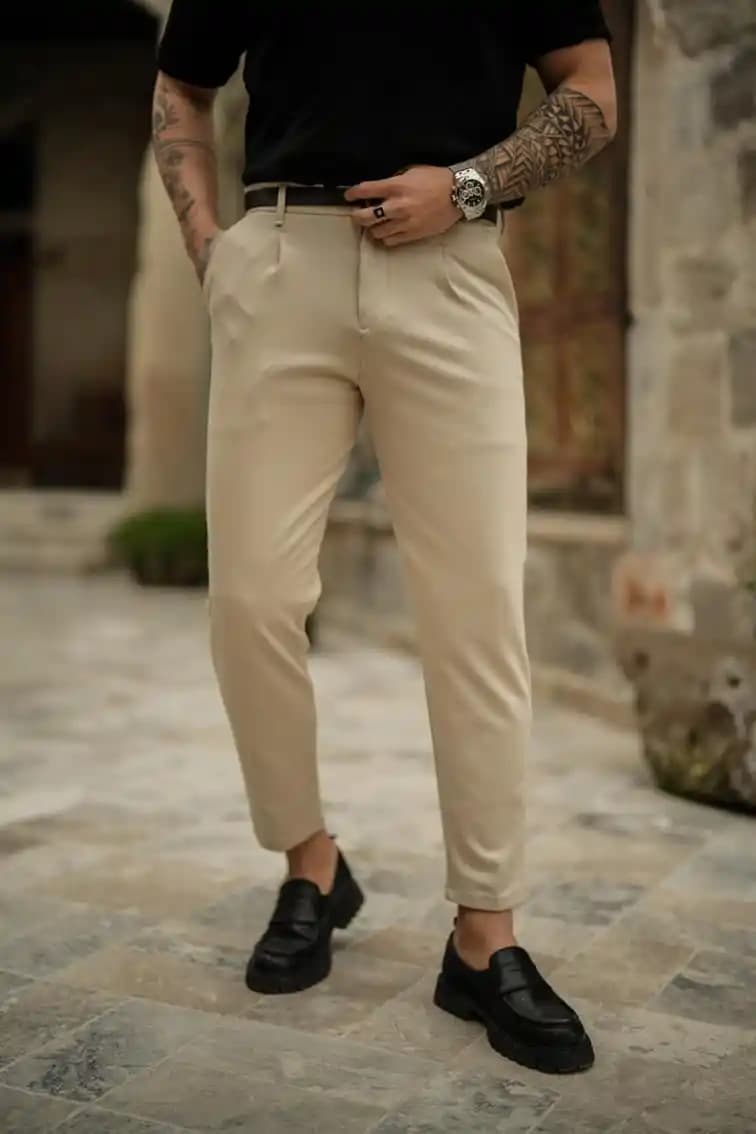 İtalyan Kesim Pantolonlarıyla Şıklık ve Konforun En İyi Buluşması