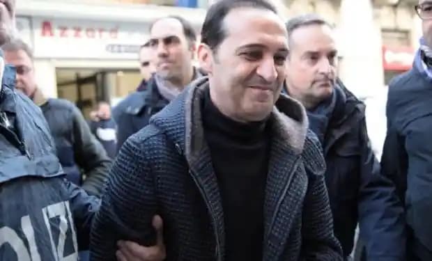 İtalyan Mafya Paltosu: Moda ve Kültürün İkonik Birleşimi