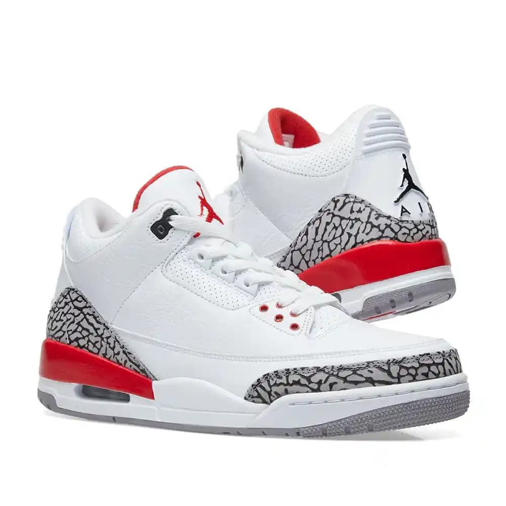 Jordan 3 Retro: Tarih ve Tasarımın Buluştuğu Ikonik Spor Ayakkabısı