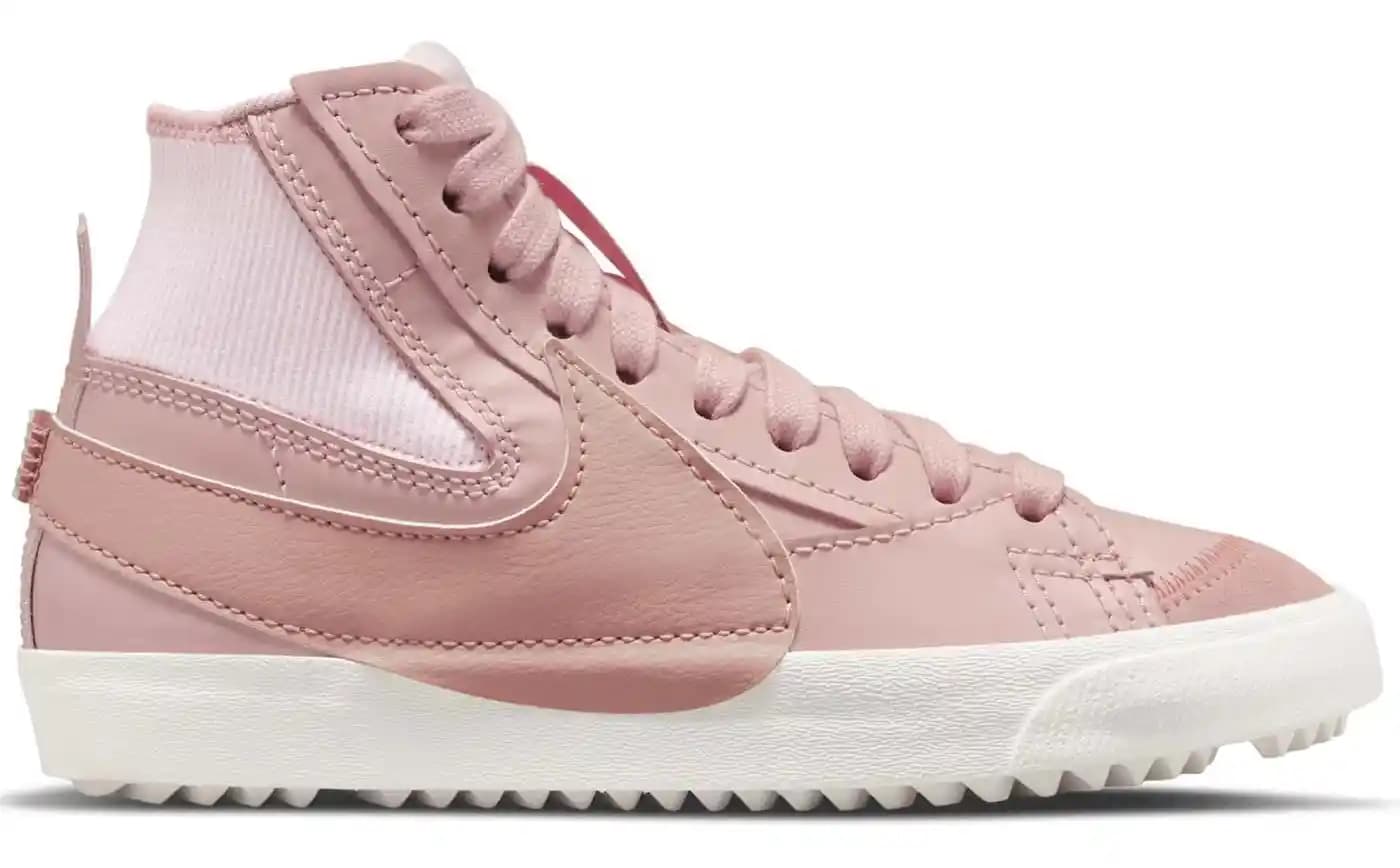 Jumbo Pembe Blazer Modasında Trendler ve Kombinasyon İpuçları