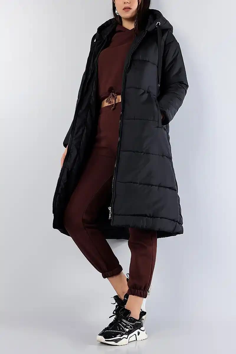 Kadın Uzun Mont Modelleri: Güncel Trendler ve Stil Önerileri