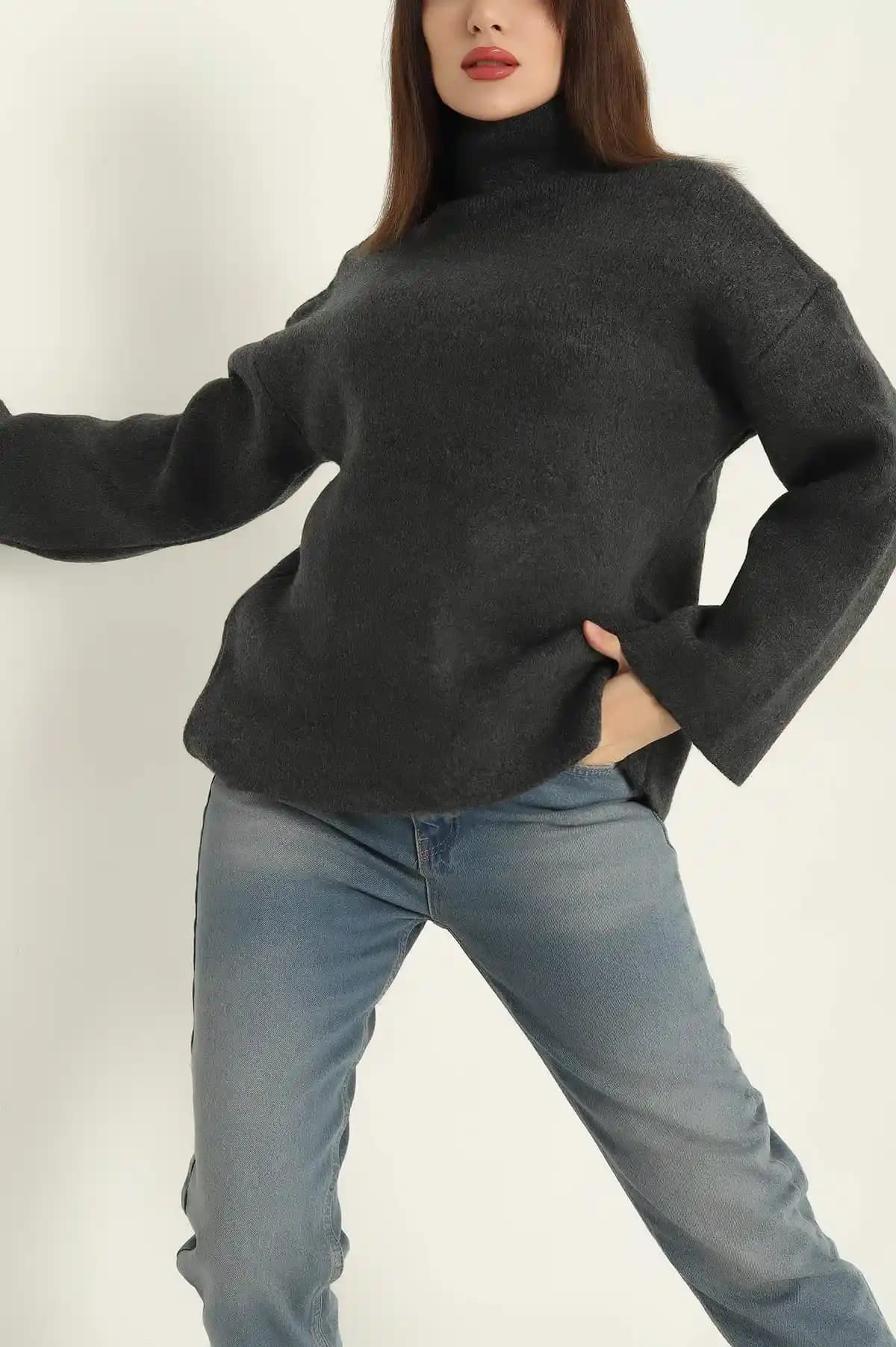 Kalın Triko Kazaklar Moda Trendleri ve Kombinasyon İpuçlarıyla Kışın Şıklığı