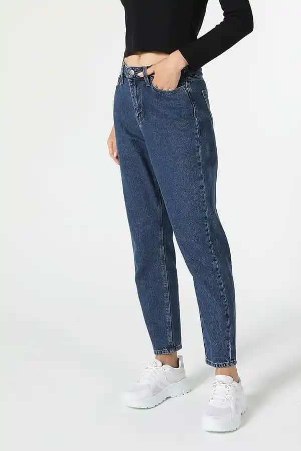 Kaliteli Kot Pantolon Markaları ve Moda ile Dayanıklılık Arasındaki Denge