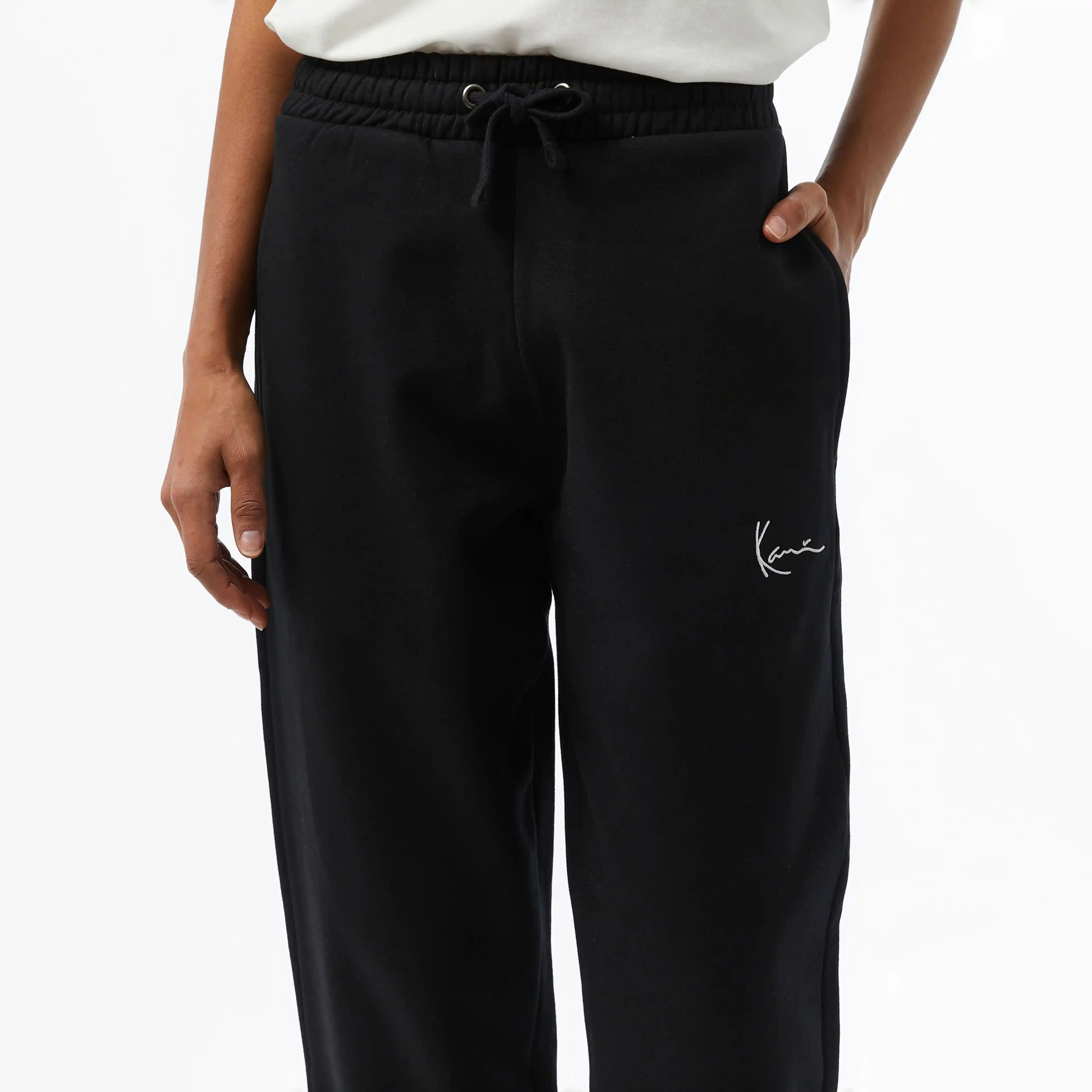 Kani Pantolonları: Geleneksel Kökenleri ve Modern Tasarımlarla Moda Dünyasında Yerini Alıyor