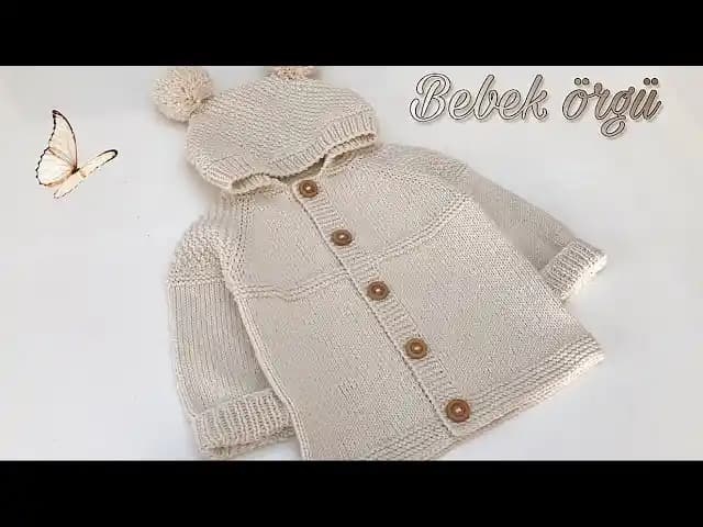 Kapşonlu Hırka Modelleri ve Stil İpuçlarıyla Günlük Moda Trendleri