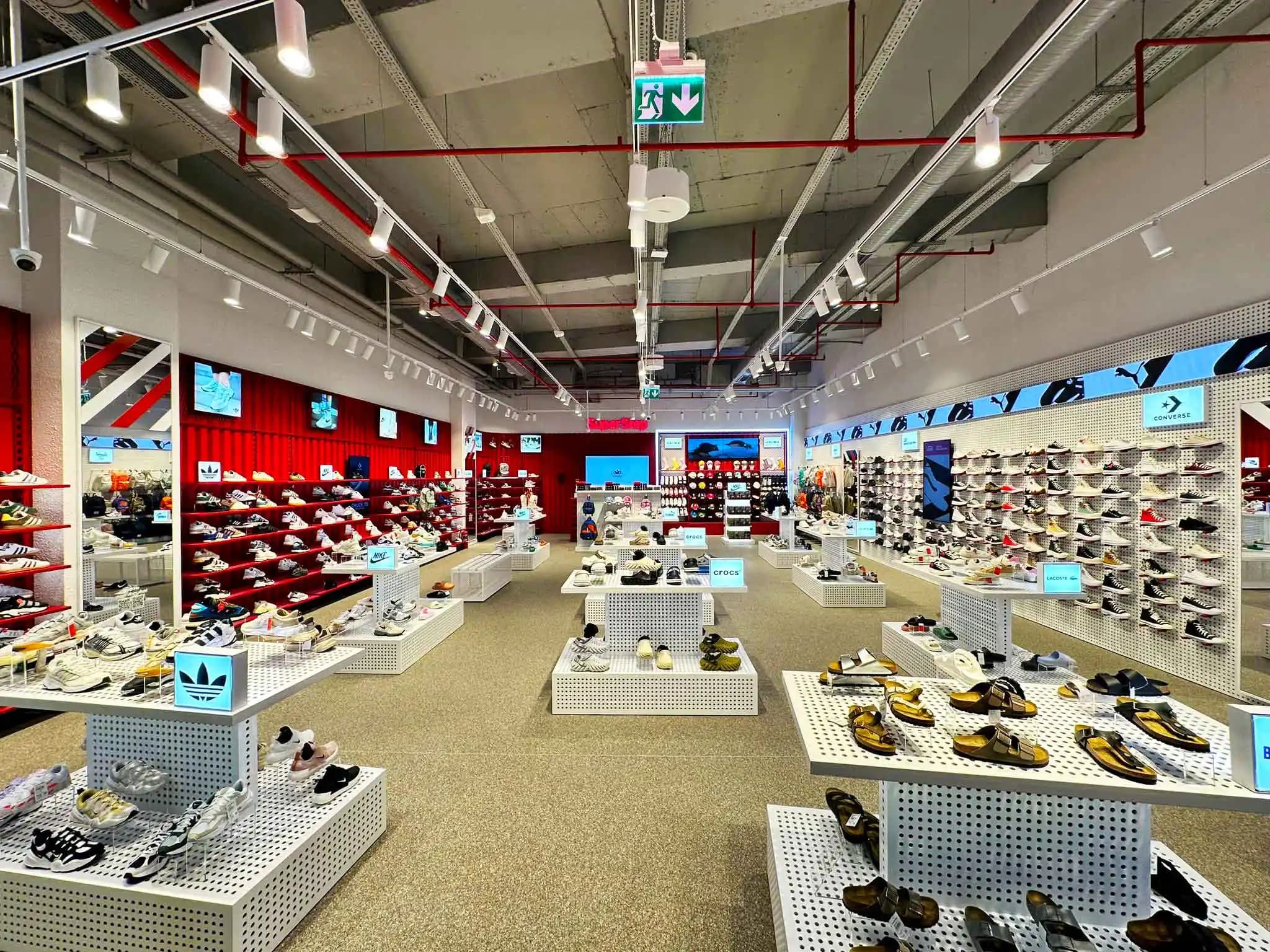 Kayseri Ayakkabı Mağazaları: Moda ve Kalitenin Buluştuğu Gelişmiş Satış Noktaları