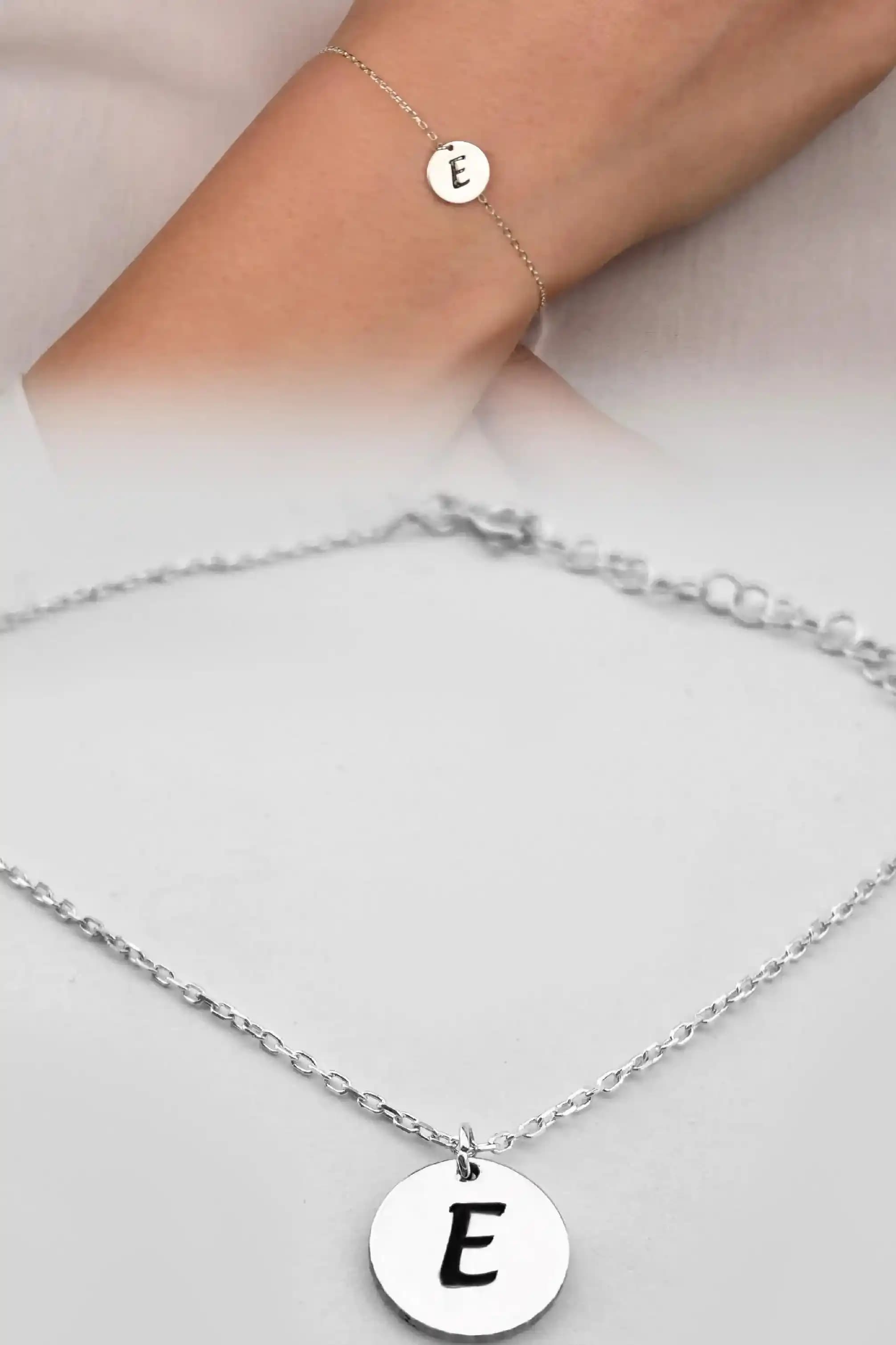 Kişiye Özel Bilekliklerle Kendinizi ve Sevdiklerinizi Anlamlı Şekilde İfade Edin