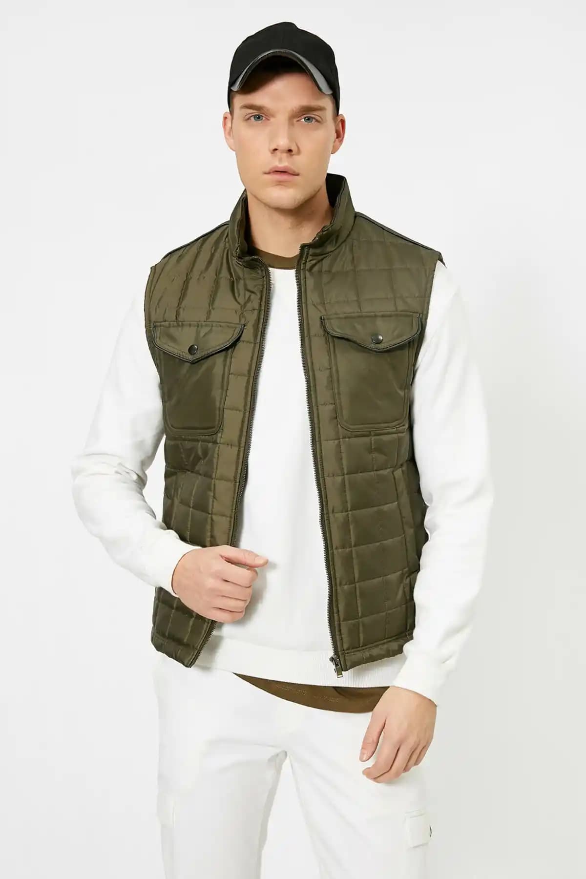 Klasik Hollywood Esintili Modern Erkek Giyim ve Koton Yelekleri Rehberi