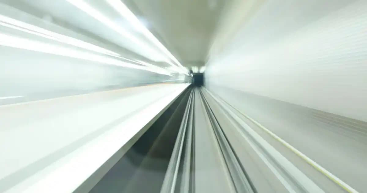 Koton Polo Yaka Tişörtler: Rahatlık ve Şıklığı Bir Arada Sunan Moda Parçaları