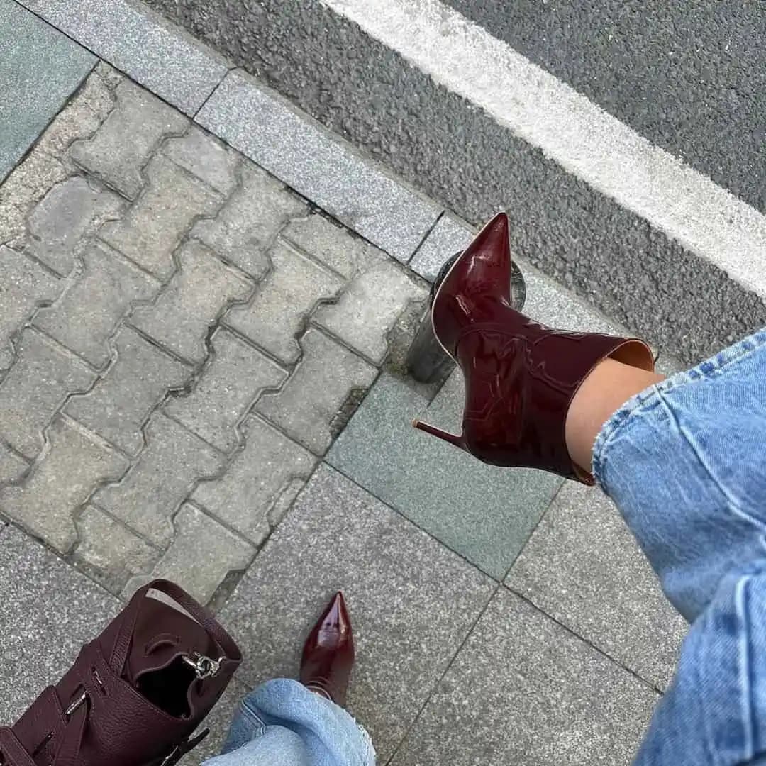 Kumaş Pantolon Altına Bot Seçimi ve Stil İpuçları Moda Trendleri 2024