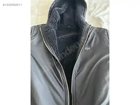 Lacoste Bayan Mont Koleksiyonu: Şıklık ve Konforu Bir Arada Sunan Kış Modası