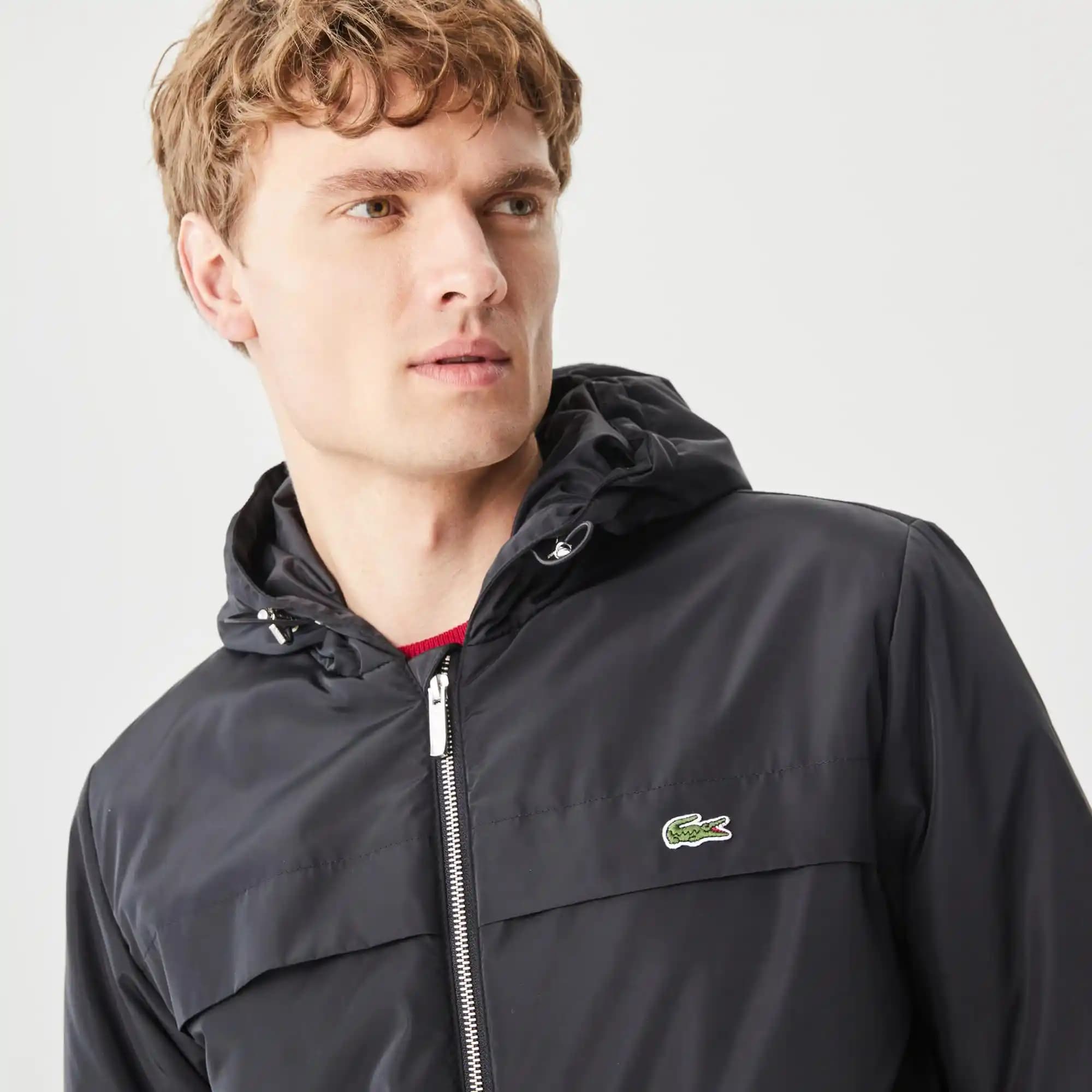 Lacoste Erkek Montları: Şıklık ve Konforu Bir Arada Sunan Modeller