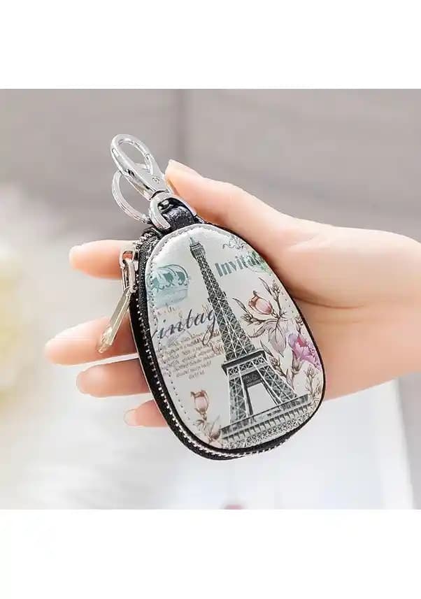 Moda Dünyasında Bayan Anahtarlıklarının Gelişimi ve Güncel Trendler