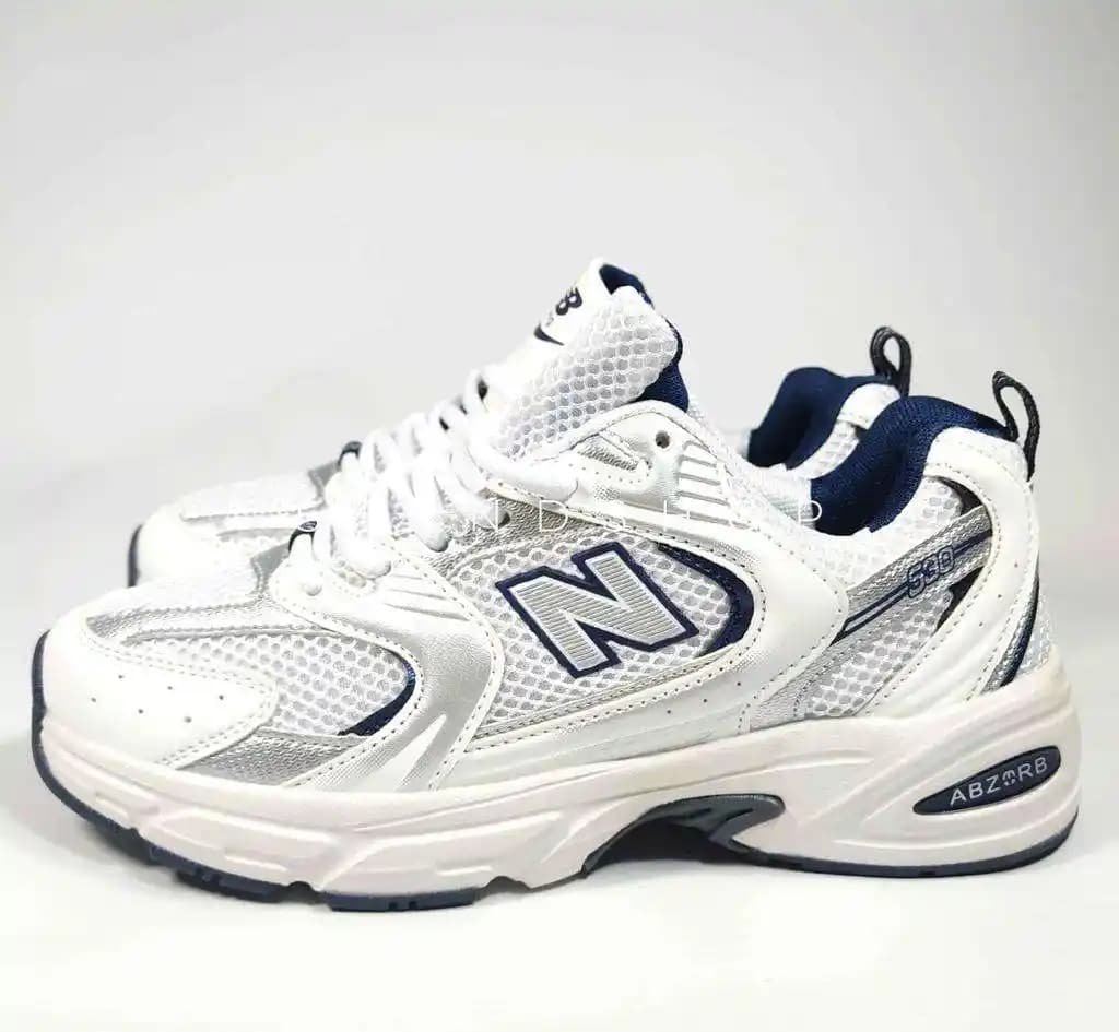 Moda Dünyasında Güncel Trendler ve Kişisel İfade Yaklaşımları Hakkında Kapsamlı Bilgi