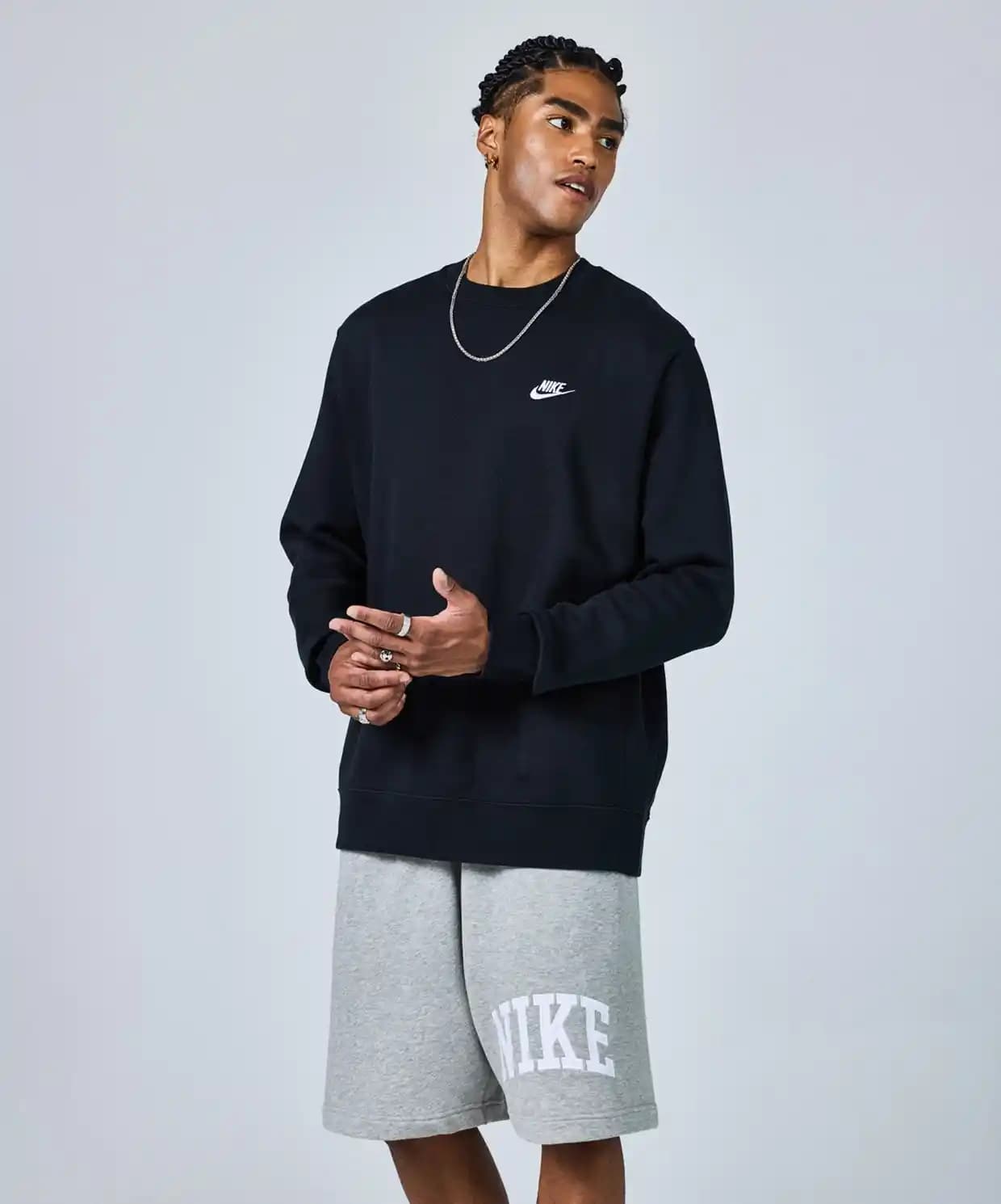 Moda dünyasında kendini ifade etmenin önemi ve kişisel tarzın yansıması