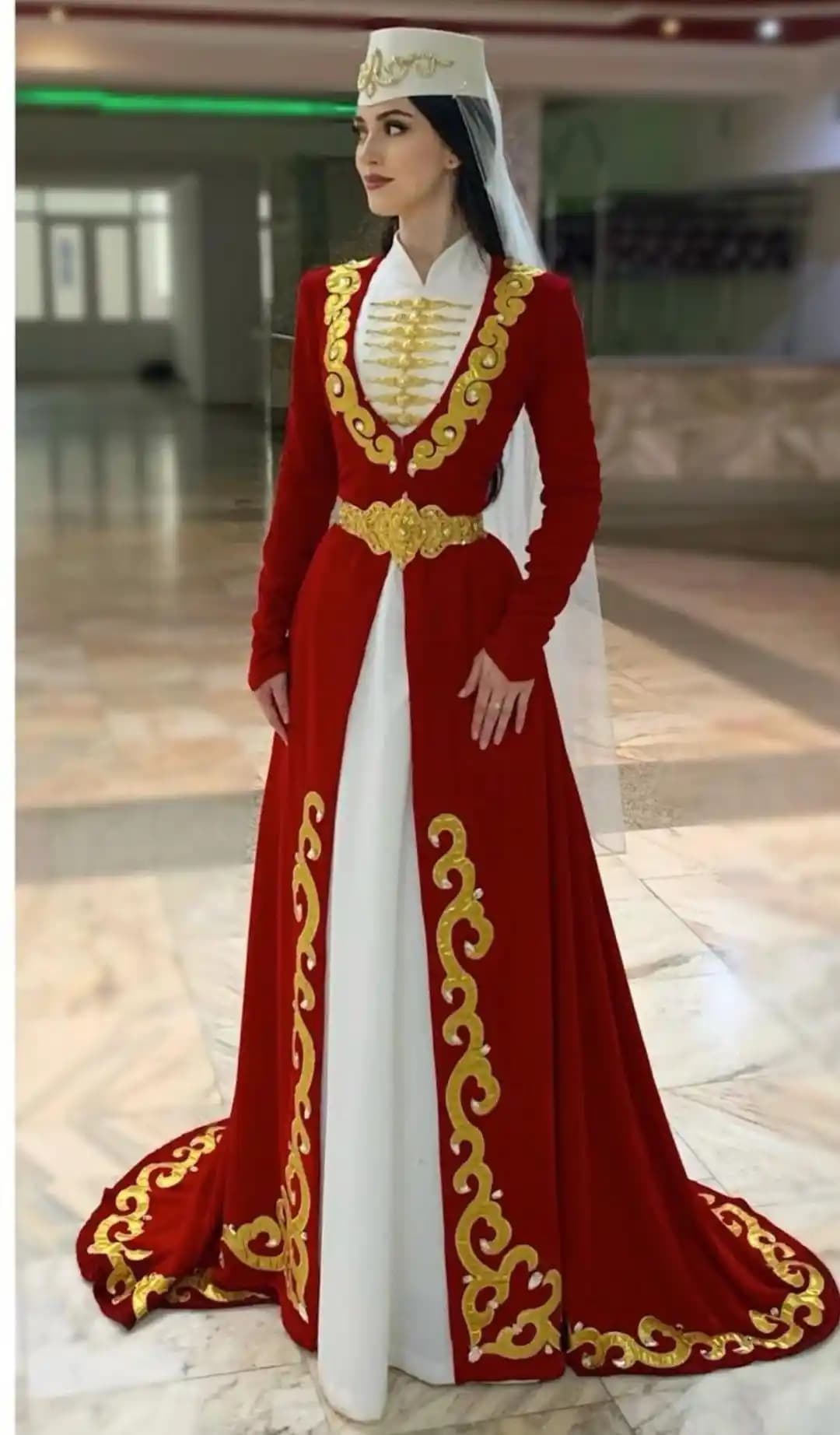 Moda Dünyasında Kıyafet Seçimi ve Alışverişte Dikkat Edilmesi Gerekenler